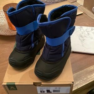 KAMIK Snowybug 3 toddler snow boots Size 9 Black and Navy